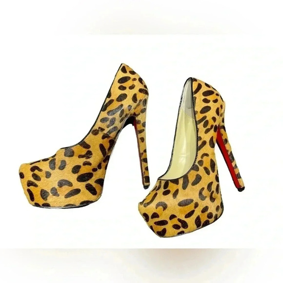 Christian Louboutin Daffodile  Cheetah Print High Heels Size 38 - Picture 2 of 15